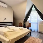 Nussbaum Panzio Guest house Keszthely