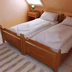 Nussbaum Panzio Guest house Keszthely