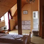 Nussbaum Panzio Guest house Keszthely