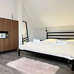 Nussbaum Panzio Guest house