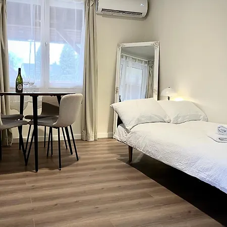 Nussbaum Panzio Πανσιόν