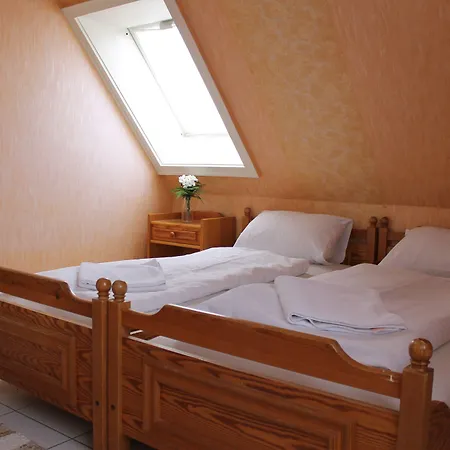 Nussbaum Panzio Πανσιόν 3*