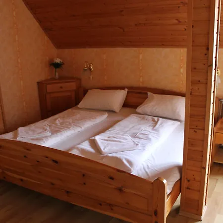 Nussbaum Panzio Πανσιόν 3*