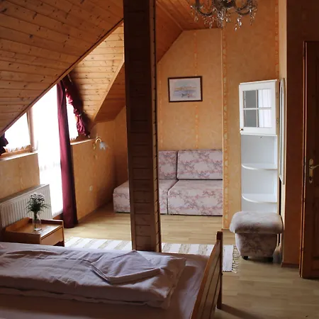 Nussbaum Panzio Πανσιόν Keszthely