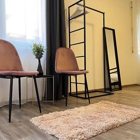 Nussbaum Panzio Πανσιόν 3*