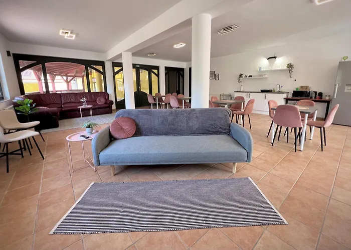 Gasthof Nussbaum Panzió